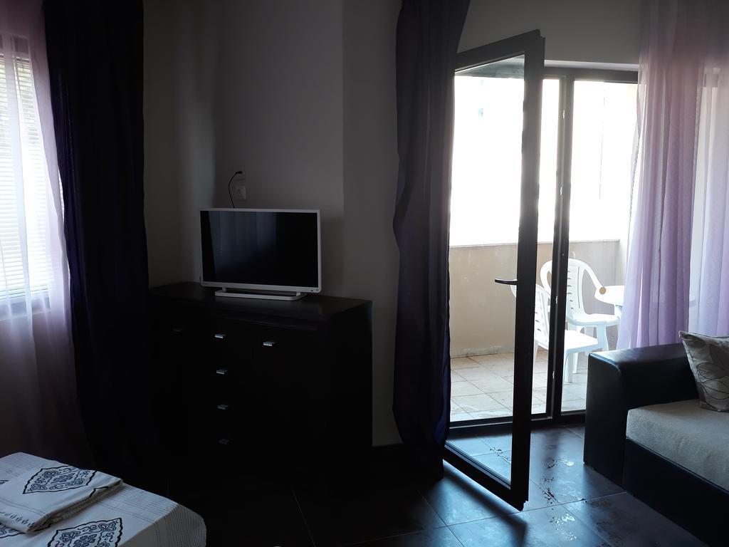Private Apartments In Hotel Dolce Vita Zlate písky Exteriér fotografie