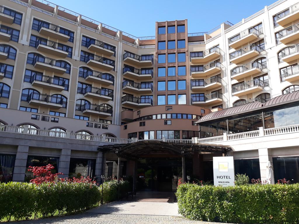 Private Apartments In Hotel Dolce Vita Zlate písky Exteriér fotografie